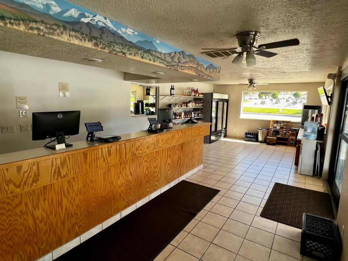 Rodeway Inn - Santa Fe Inn Winnemucca Bagian luar foto