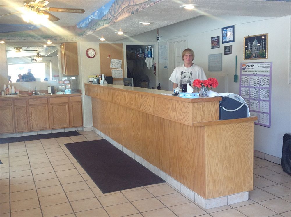 Rodeway Inn - Santa Fe Inn Winnemucca Bagian luar foto