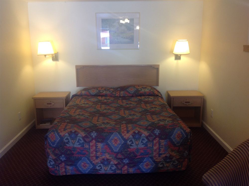 Rodeway Inn - Santa Fe Inn Winnemucca Bagian luar foto