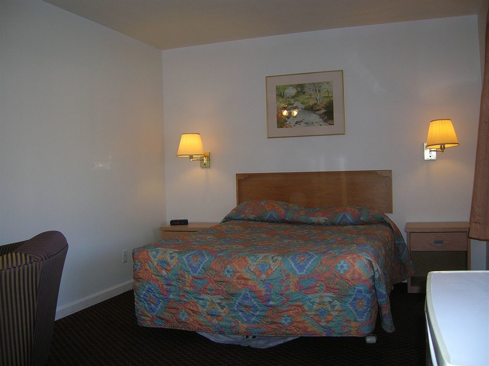 Rodeway Inn - Santa Fe Inn Winnemucca Bagian luar foto