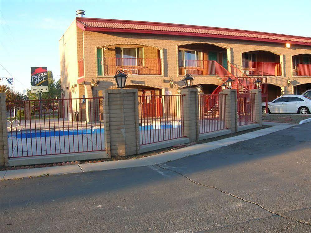 Rodeway Inn - Santa Fe Inn Winnemucca Bagian luar foto